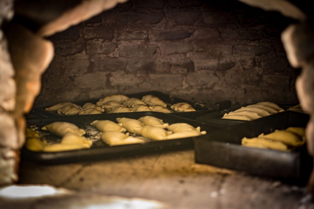 empanadas-5134472_1920-1000x667 - Los 3 mejores restaurantes tradicionales para comer empanadas en Buenos Aires