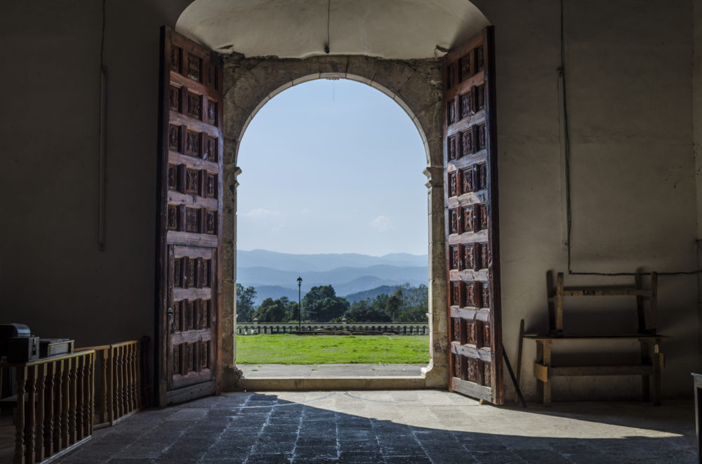 iStock-887838288-1000x662 - El precioso Pueblo Mágico de Oaxaca que tiene lindísimas calles empedradas y es ideal para hacer ecoturismo