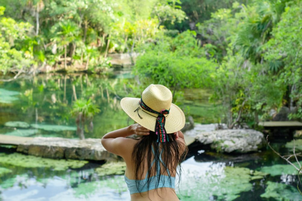 ilustrativa-cenotes-pixabay-1000x667 - ¿Cuántos cenotes hay en México y cuál es la mejor época para visitarlos?