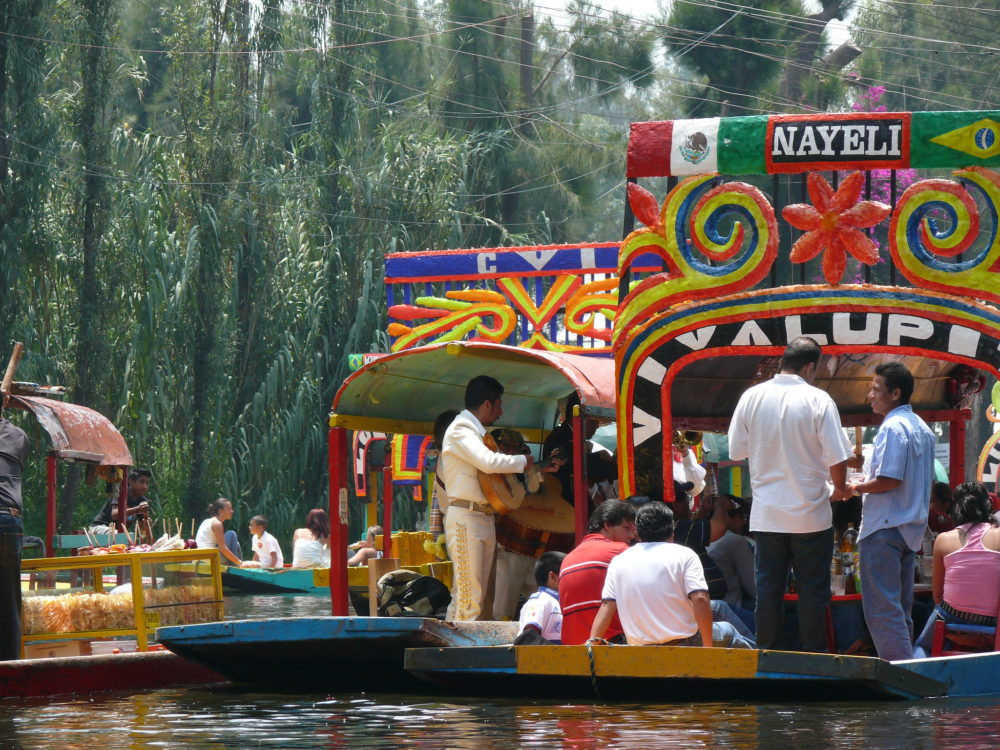 xochimilco-Flickr-ZenSkillicorn-1000x750 - 2 planes infalibles para San Valentín en CDMX