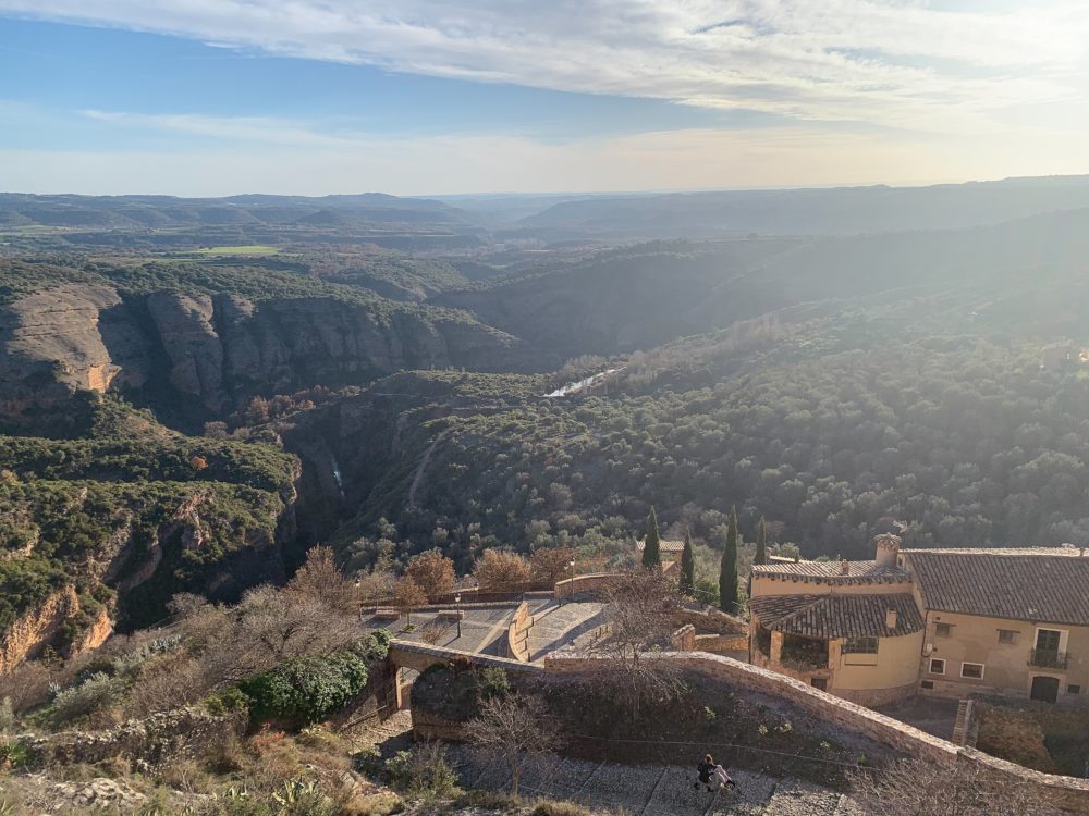 Alquezar_wikimedia_commons_Robot8A-1000x750 - Cuáles son los pueblos de España que la Organización Mundial del turismo recomienda visitar