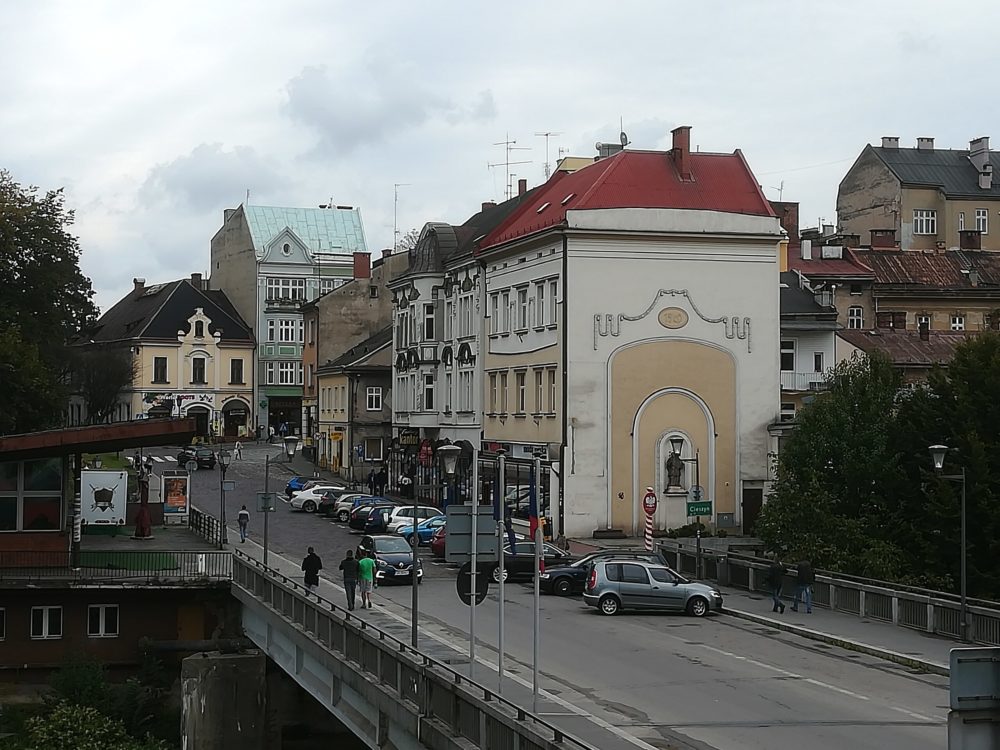 Avion_wikimedia_commons_Own_work-1000x750 - El pueblo escondido de Galicia donde se juega al dominó y veranean magnates y millonarios del mundo
