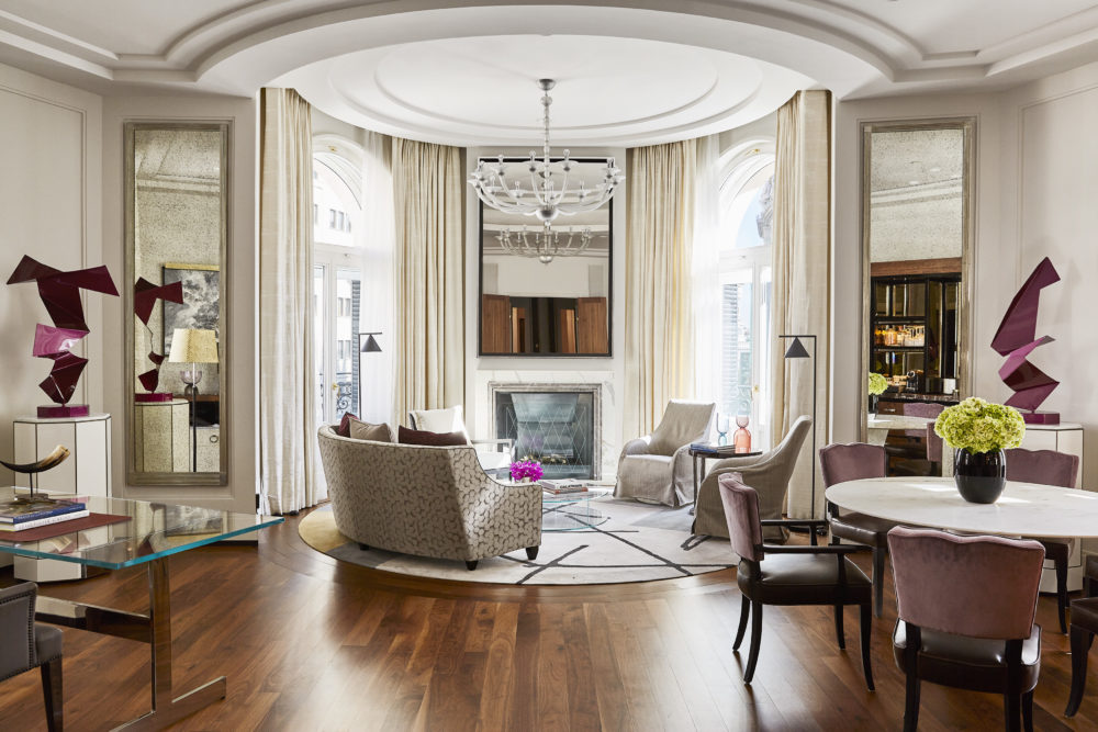 Four-Seasons-Madrid-Two-Bedroom-Suite-Living-room-1000x667 - Four Seasons Hotel Madrid, el escape perfecto para estas vacaciones de Semana Santa