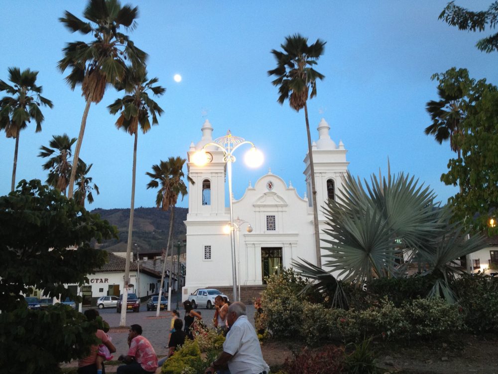 El hermoso pueblito colonial con bellas casitas de adobe y muy importante durante la independencia de Colombia