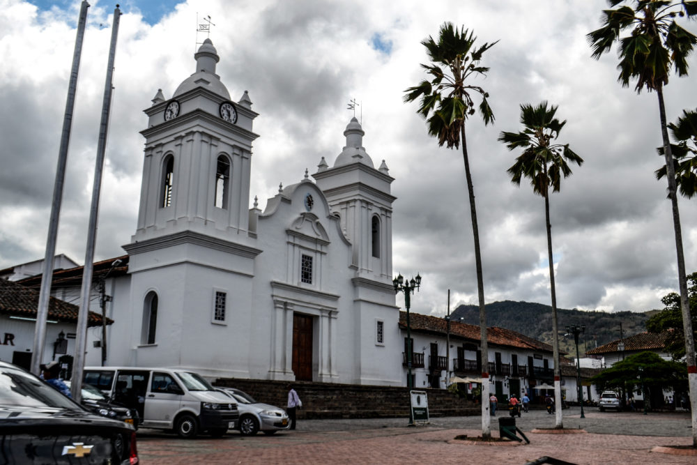 Guaduas_Wikimedia_Commons_Mikesokete-1000x667 - El hermoso pueblito colonial con bellas casitas de adobe y muy importante durante la independencia de Colombia