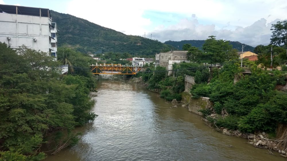 Honda-Tefita228-en-Wikimedia-Commons-1000x563 - Está a 4 horas de Bogotá, tiene los más deliciosos pescados y es un Pueblo Patrimonio con preciosas callecitas