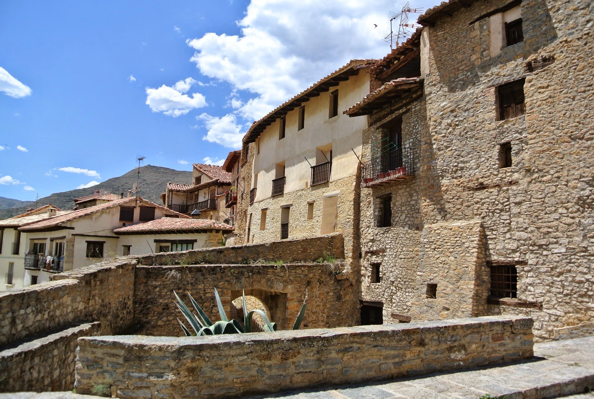 El acogedor pueblito a 1 hora de Teruel que es perfecto para pasar el día El acogedor pueblito a 1 hora de Teruel que es perfecto para pasar el día