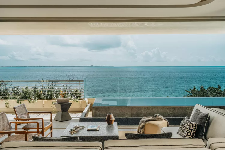 Oceanfront-Royal-Suite-Sha-Wellness-Clinic-Mexico - Este nuevo retiro de bienestar de lujo con todo incluido acaba de abrir en Costa Mujeres, México, y fui una de las primeras en visitarlo