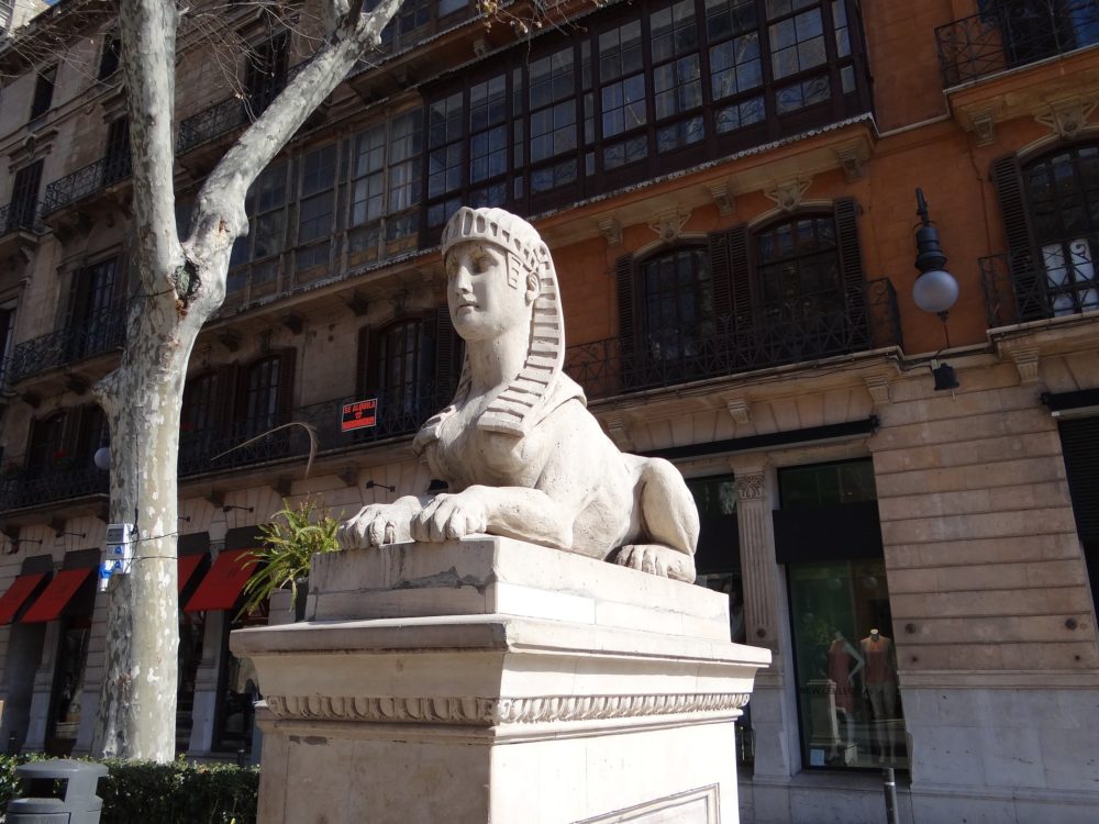 Palma_paseo_del_born_wikimedia_commons_fitti-1000x750 - Compras de lujo: cuál es la milla de oro de Palma de Mallorca para encontrar las marcas más exclusivas