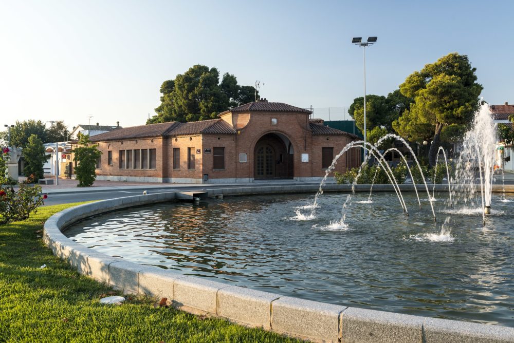 Raimat-Amicsdelafotodelleida-en-Wikimedia-Commons-1000x668 - El pueblito a 20 minutos de Lérida que casi nadie conoce, tiene un bonito castillo y ricos vinos