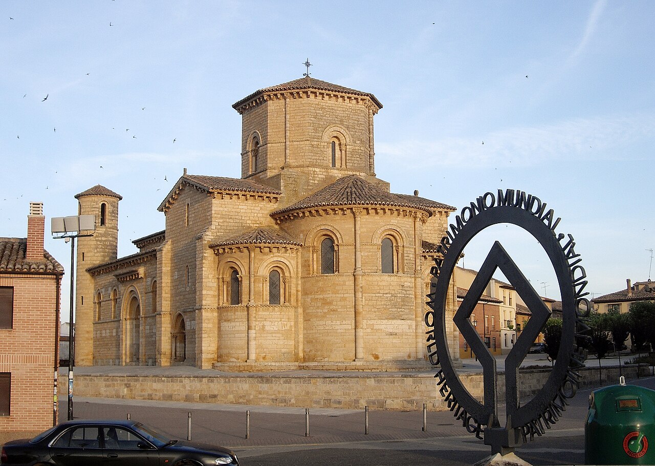 El pueblito de Palencia con impactantes monasterios y deliciosos quesos que debes probar