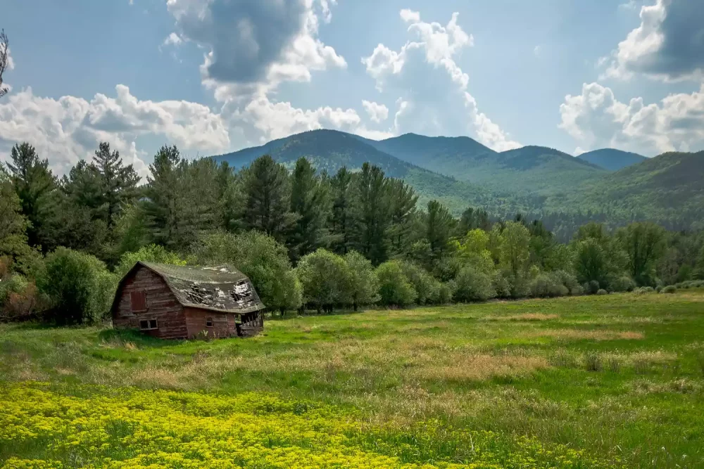 adirondack-1000x667 - A dónde viajar esta primavera, según tu signo zodiacal