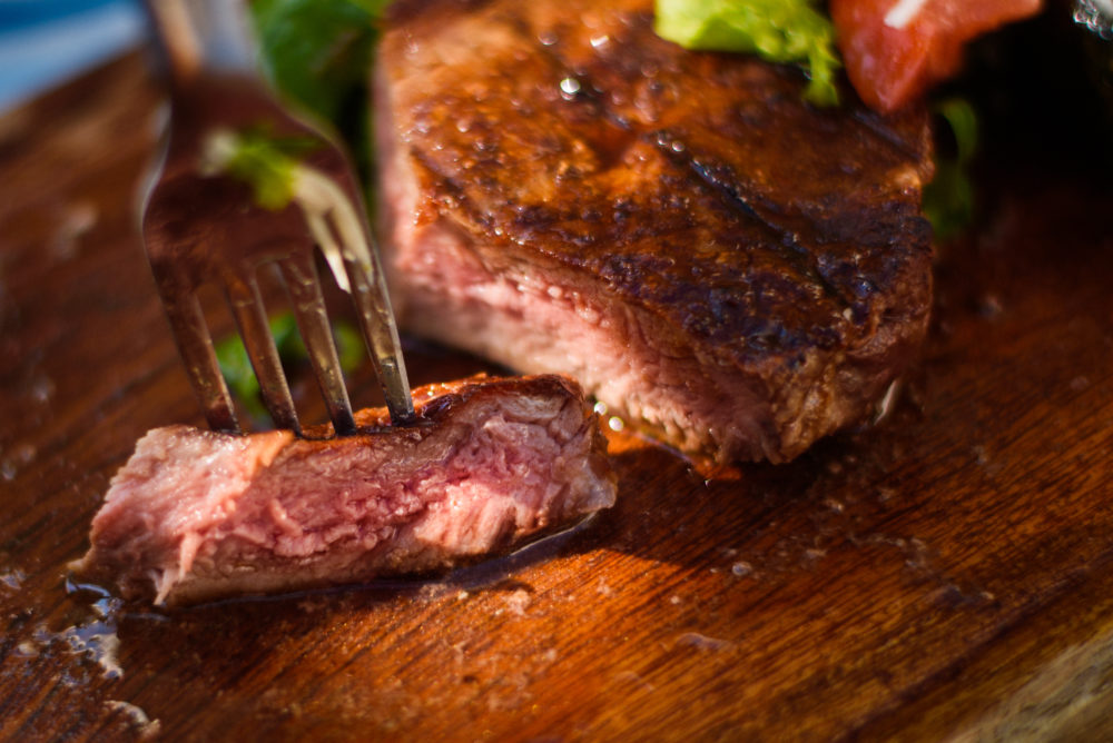 asado_buenos-aires-1-1000x668 - Los 3 mejores restaurantes para comer asado de Buenos Aires