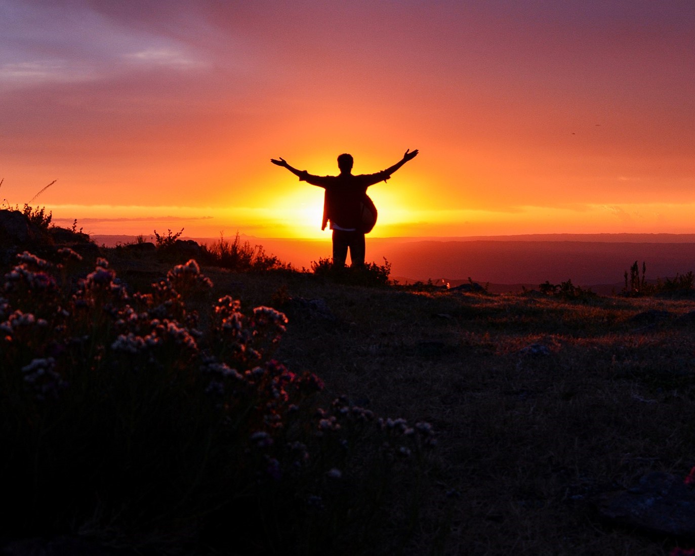 Este hermoso pueblo está en Córdoba, tiene una mística montaña y energéticos paisajes que tienes que visitar