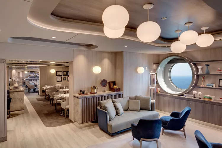 image-10 - Estos son los 10 mejores cruceros en Grecia, según los expertos en viajes.