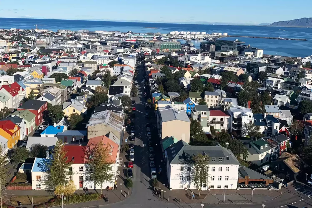 reykjavik-1000x667 - A dónde viajar esta primavera, según tu signo zodiacal