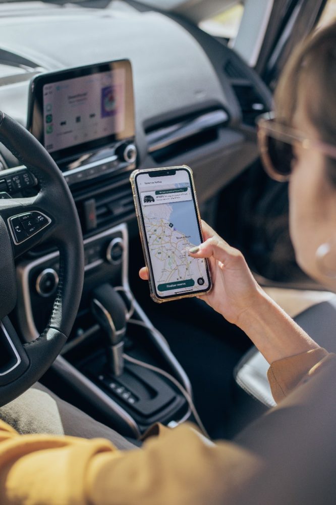 thumbnail_PHOTO-2024-03-26-17-39-10-666x1000 - Carsharing, alquilar un auto nunca fue tan fácil