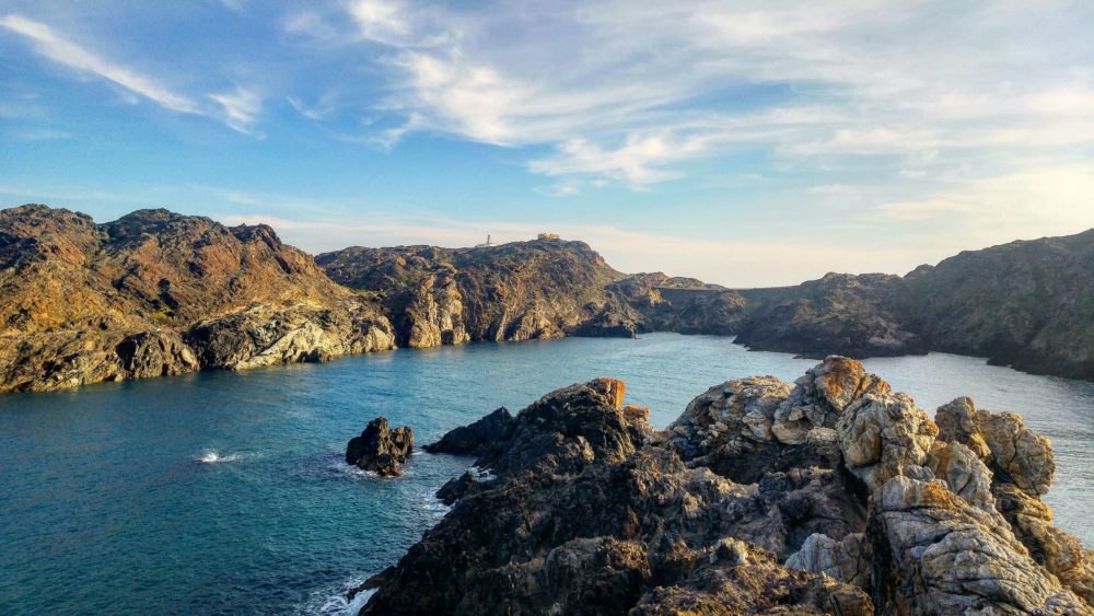 La cala que casi nadie conoce que es muy pequeña y sin turistas en la Costa Brava