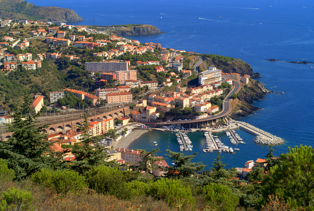 La preciosa ciudad costera francesa que limita con España que tiene playas, senderos y paisajes alucinantes