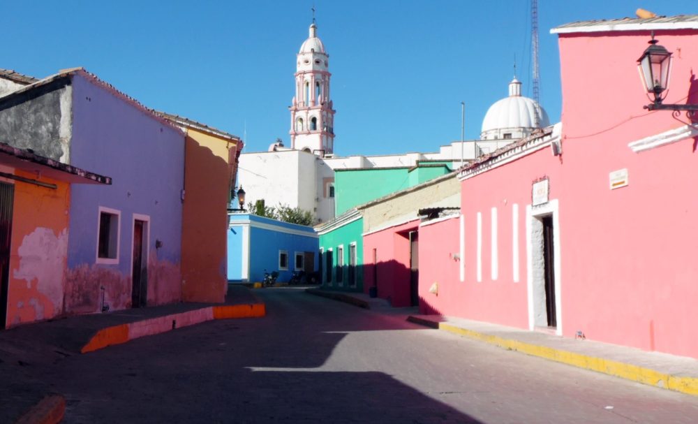 Cosala_wikimedia_commons_E.-Ruvarey-1000x607 - Cuántos Pueblos Mágicos hay en Sinaloa