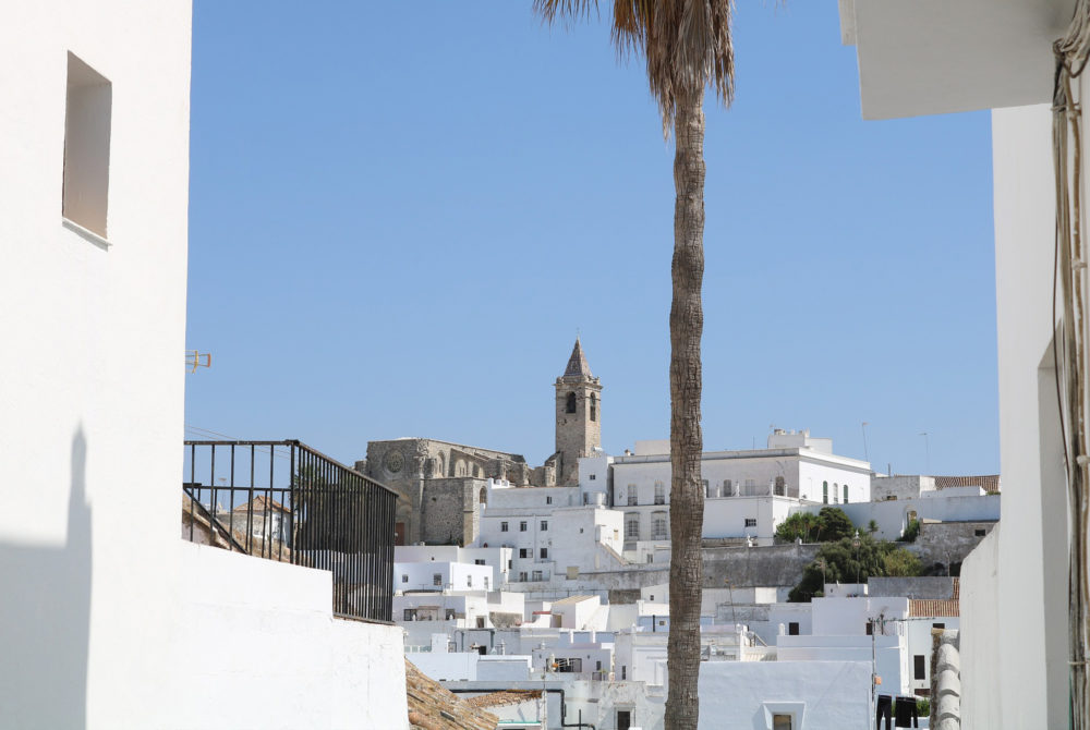 El bonito pueblo de Cádiz que tiene una de las mejores playas de Andalucía