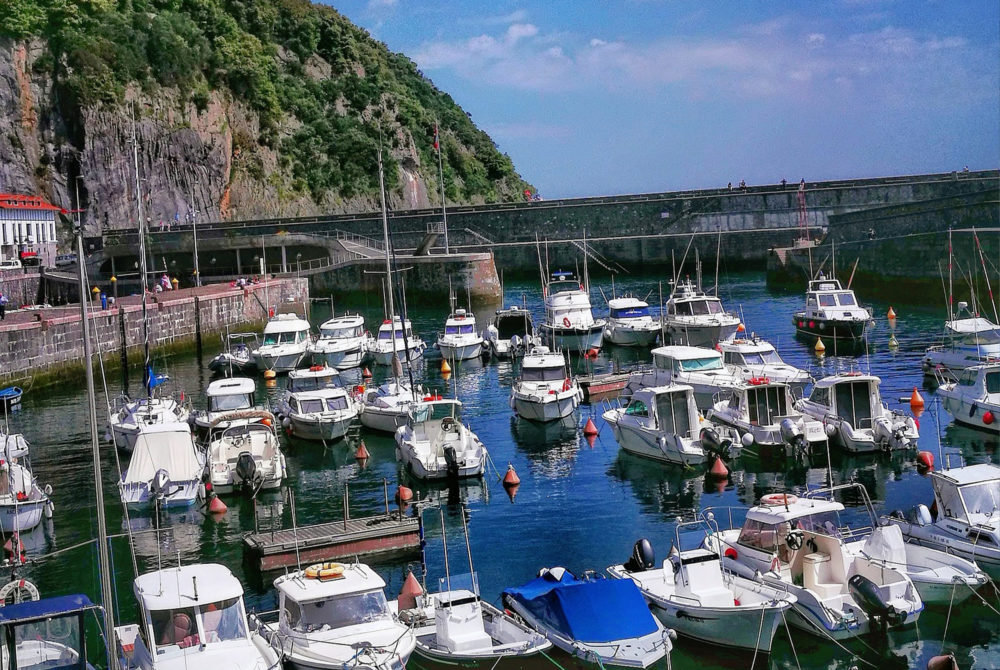 Elanchove3-1000x670 - El antiguo pueblo de pescadores con un precioso mar y bellas montañas a 50 minutos de Bilbao