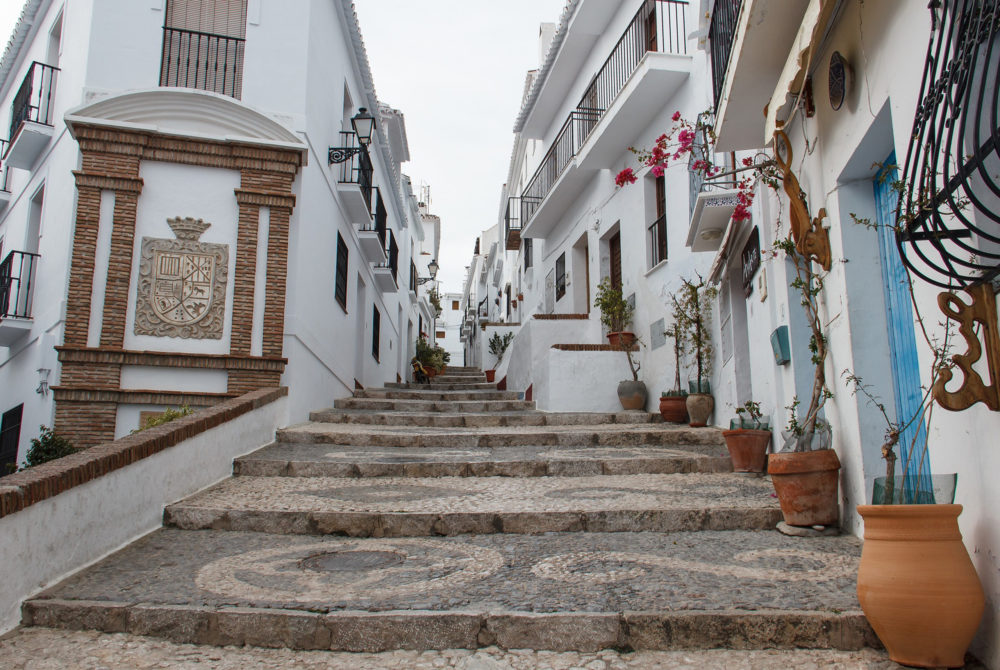 Frigiliana-1-1000x670 - Los 3 pueblos blancos de la Costa del Sol en Málaga que debes visitar