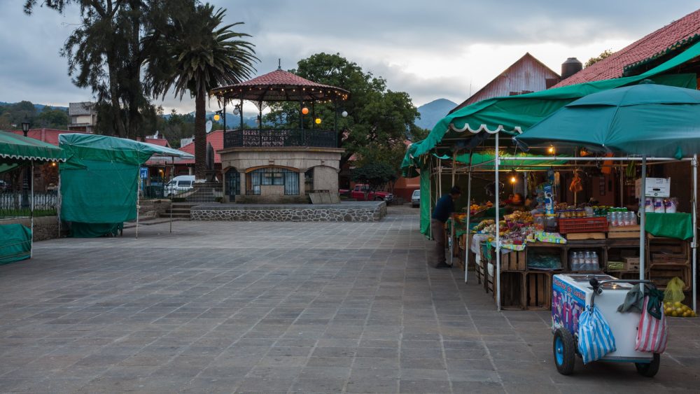 Huasca_de_Ocampo_wikimedia_commons_Diego_Delso-1000x563 - Los Pueblos Mágicos de Hidalgo para hacer una escapada de verano