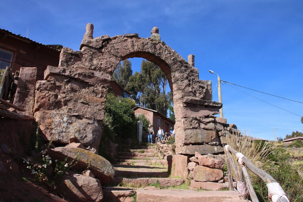Isla_Taquile_wikimedia_commons_Draceane-1000x667 - Cómo llegar y qué hacer en Taquile, la isla del Perú galardonada como la más bonita del mundo, según la Organización Mundial del Turismo