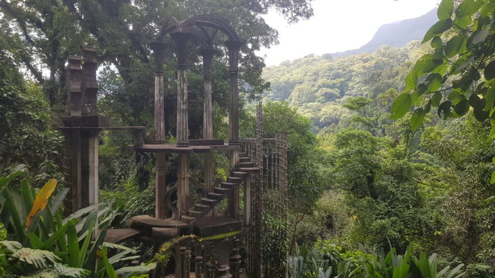 Jardin_Escultorico_Edward_James_Xilitla_wikimedia_commons_A01610393-Antonio-1000x563 - El Pueblo Mágico en San Luis Potosí con increíbles paisajes naturales perfecto para los deportes extremos y un exótico jardín