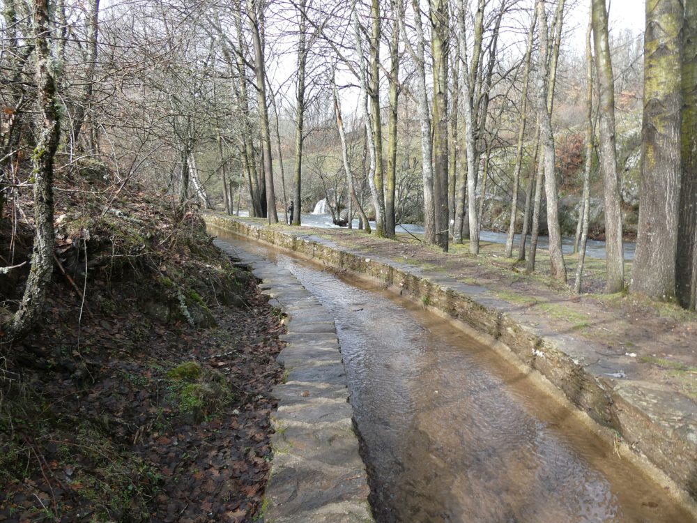 La_Hiruela_Madrid_wikimedia_commons_Benjamin-Nunez-Gonzalez2-1000x750 - El bonito pueblo cerca de Madrid para pasar el día en familia