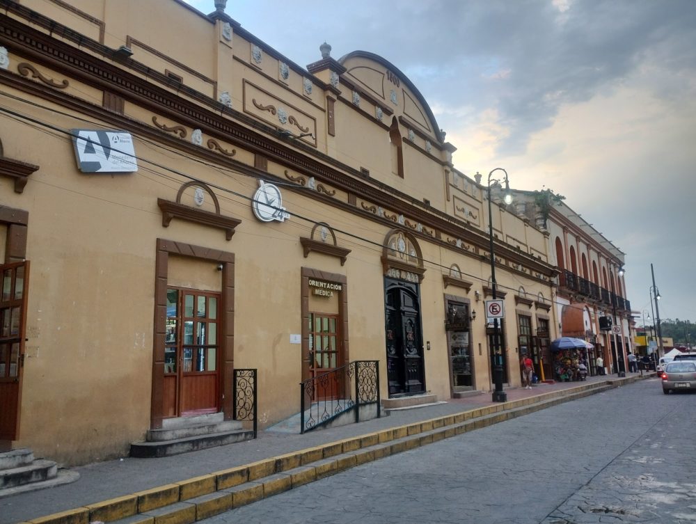 Papantla_wikimedia_commons_Tlamichin-1000x753 - 5 pueblos de Veracruz que necesitas conocer