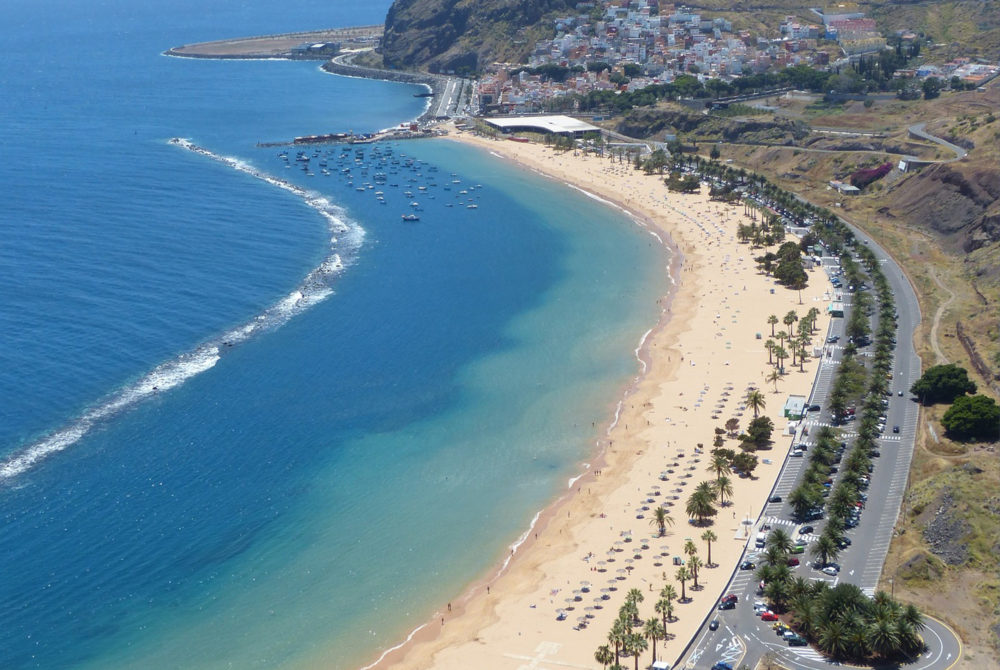 Playa-Tenerife-1000x670 - Qué son las playas Bandera Azul y cómo se seleccionan
