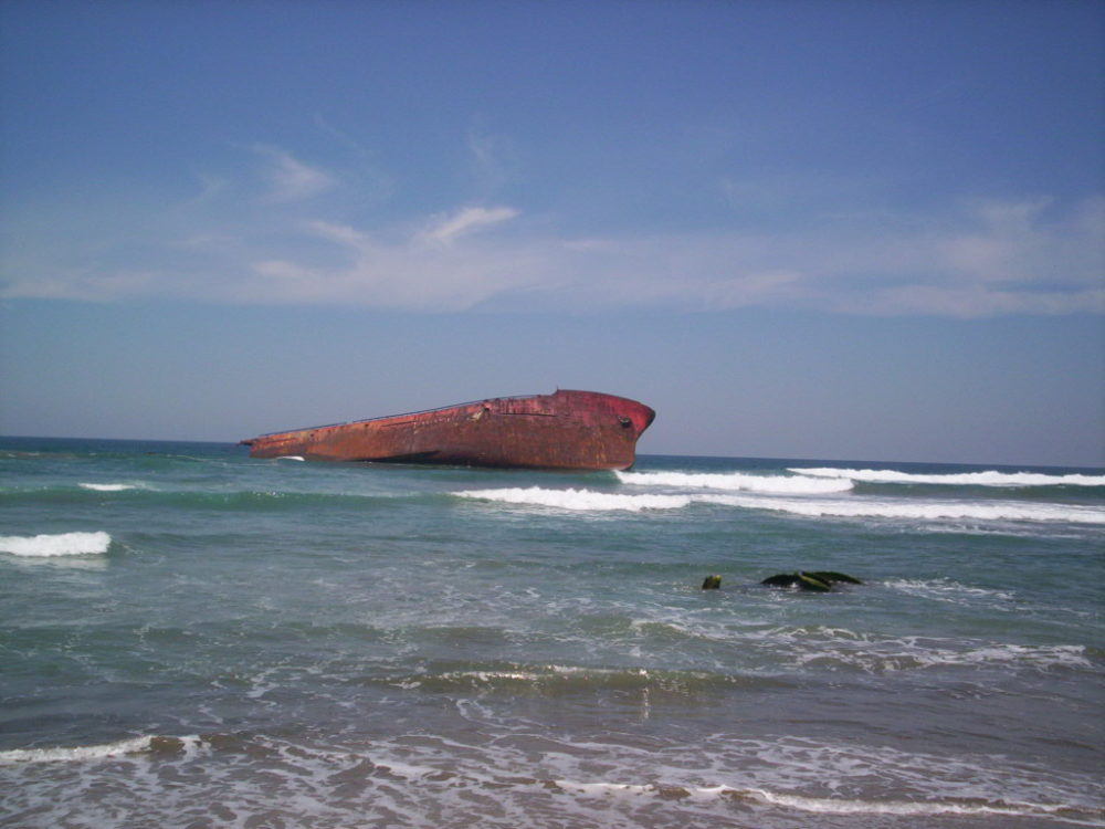 Playa_Azul_wikimedia_commons_SEKVO-1000x750 - La preciosa playa tranquila a 8 horas de la CDMX perfecta para una escapada romántica
