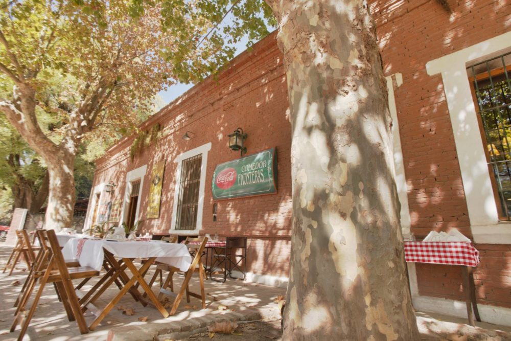 Tomas_Jofre_wikimedia_commons_Julianmiti2-1000x667 - El precioso pueblo a 1 hora y media de la Ciudad Autónoma de Buenos Aires con ricos asados y mucho campo para ir con los chicos