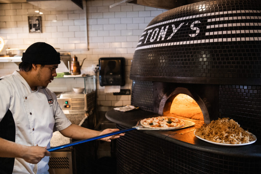 Tonys-Pizza-San-Francisco-1000x667 - Si ya conoces San Francisco, te comparto 5 experiencias para volver a sorprenderte
