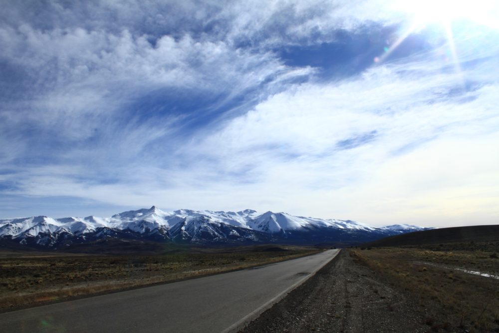 Dónde queda y cuánto cuesta la estadía en La Soplada, el hotel de Francis Mallmann que eligió Margot Robbie en Argentina