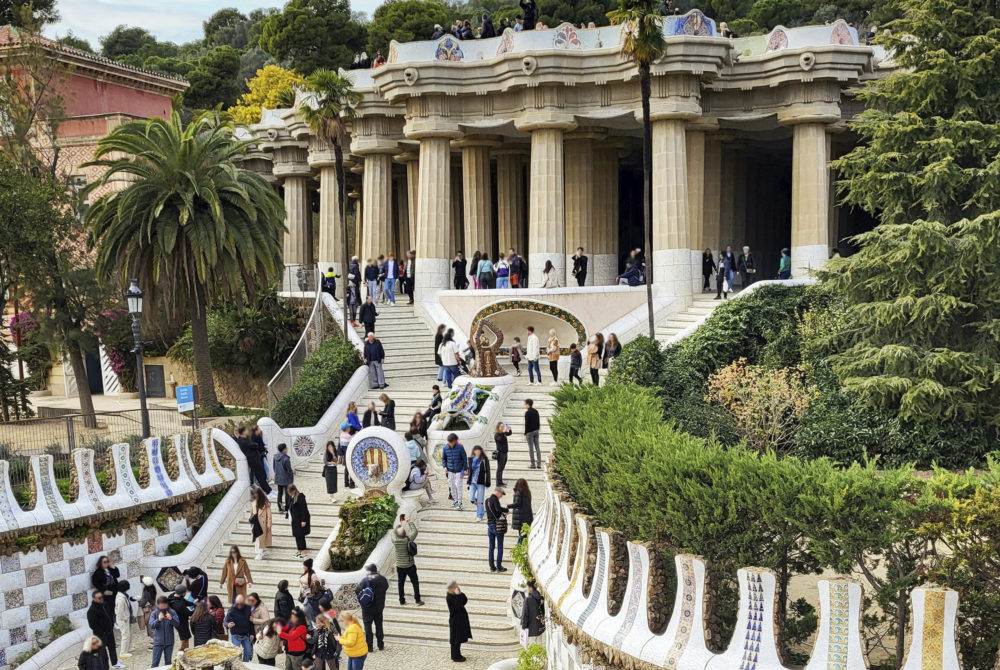 park-guell4-1000x670 - Los 4 datos que necesitas saber antes de visitar el Parque Güell