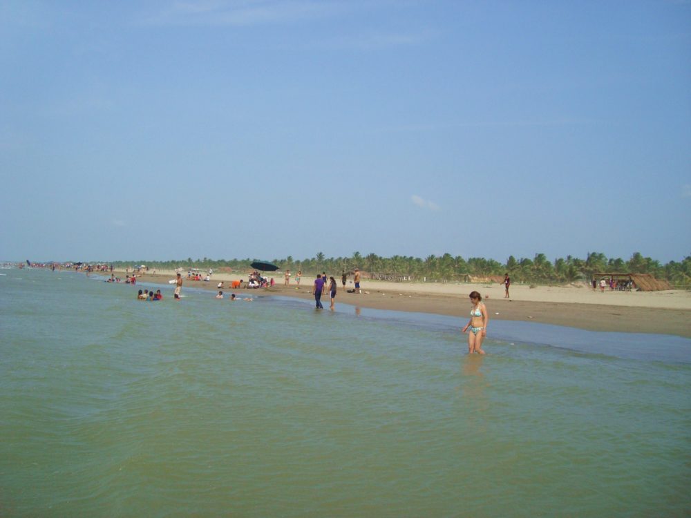 playa_miramar_Frontera_Centla_wikimedia_commons_Alfonsobouchot-1000x750 - Este Pueblo Mágico costero a 1 hora de Villahermosa resguarda bonitas playas, riquísimos ceviches y espectaculares humedales