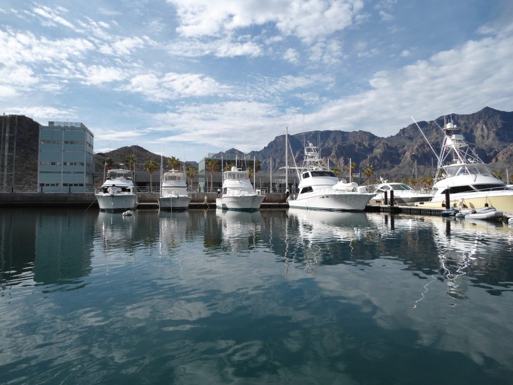 puerto_escondido_wikimedia_commons_Fonatur-Operadora-1000x750 - Qué hacer en Puerto Escondido, cuáles son las mejores playas para surf y cómo llegar