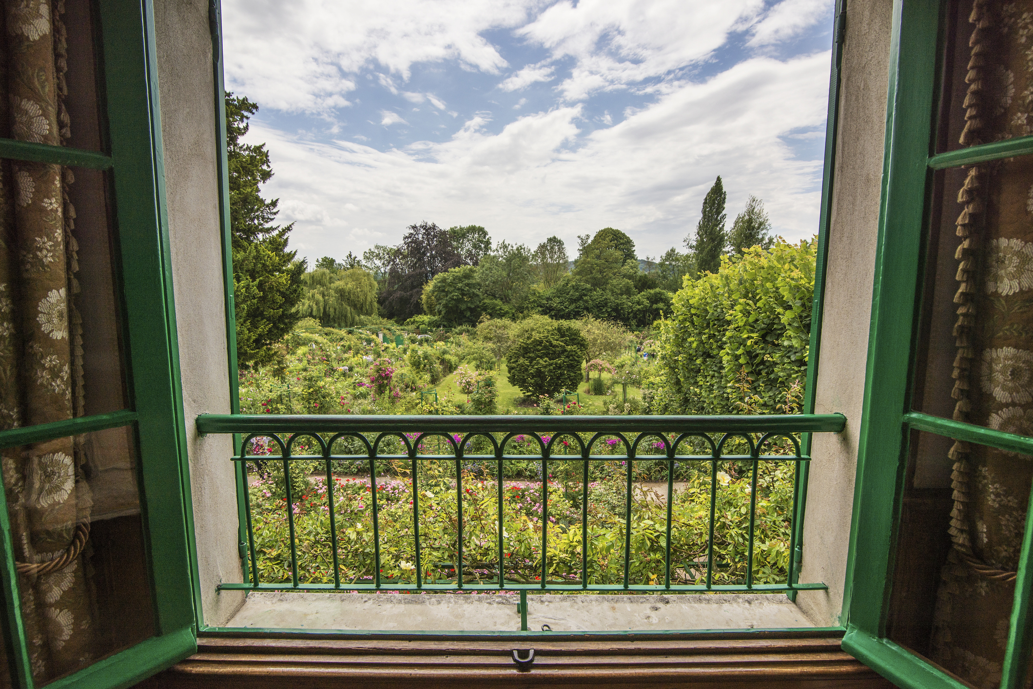 vista_a_los_jardines_de_Monet - De paseo por Giverny, el pueblo favorito de Monet