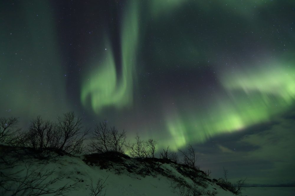 Aurora_boreal_Abisko_Suecia_wikimedia_commons_Pavel.shyshkouski-1000x667 - Cuáles son los mejores países de Europa para ver auroras boreales