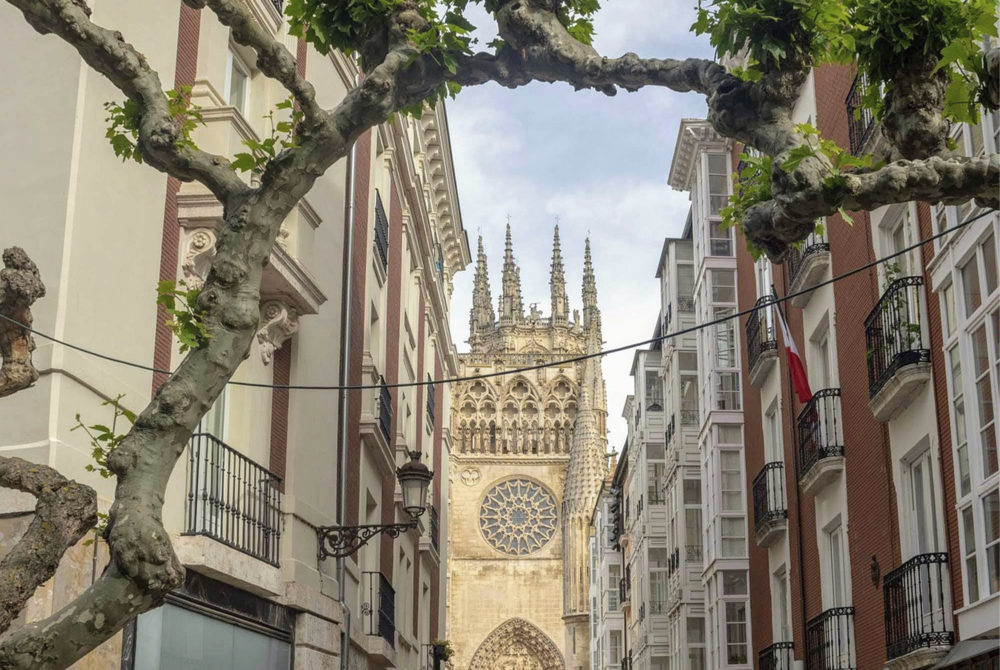 Burgos2-1000x670 - Qué hacer en un día en Burgos: actividades imperdibles de esta ciudad a pocas horas de Madrid
