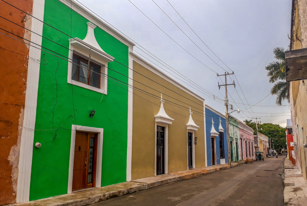 El hermoso Pueblo Mágico a 2 horas y media de Cancún con preciosas calles coloniales para caminar junto a tu amor