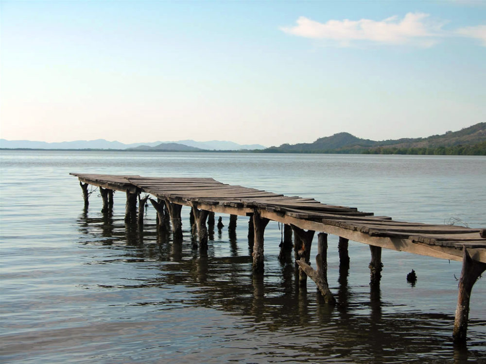 Chacahua_Pier-1000x750 - No es Holbox: las alucinantes lagunas donde se puede ver la bioluminiscencia en las costas oaxaqueñas