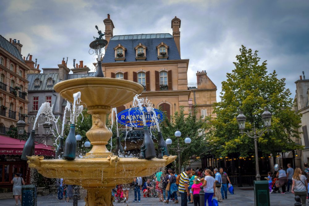 DisneylandParis-Pixabay-1000x667 - Cómo llegar a Disneyland Paris y a cuántos minutos queda de la capital francesa