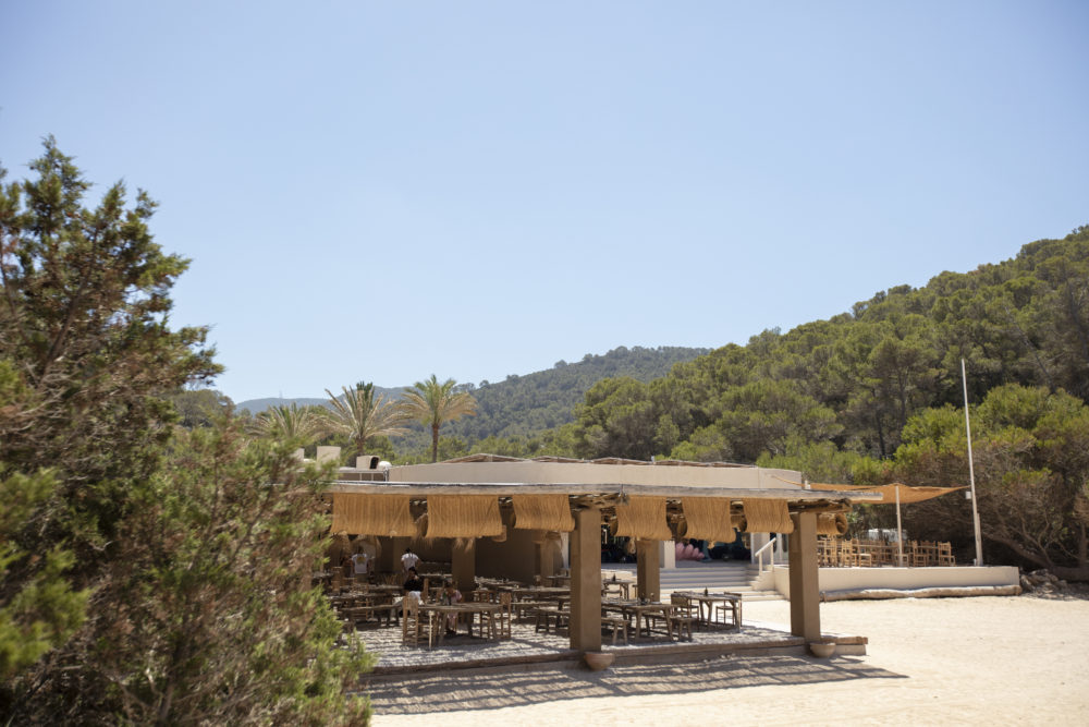 Dónde comer y dormir en Ibiza este verano