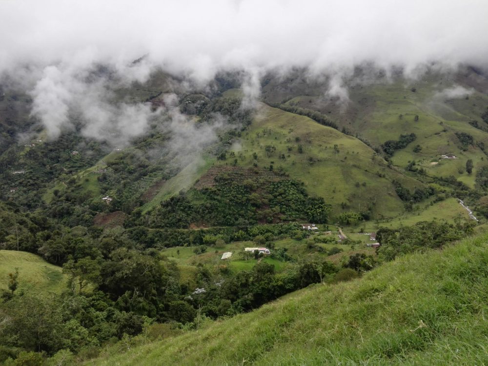 El_Cairo_wikimedia_commons_Jhoanatan-Galvez-1000x750 - El pintoresco pueblito a 3 horas de Armenia perfecto para el ecoturismo que fue nominado por la ONU Turismo como uno de los más bellos del mundo