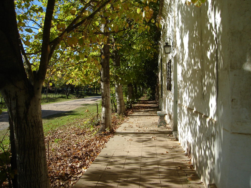 Gouin_wikimedia_commons_Mauricio-V.-Genta_2-1000x750 - 4 hermosos pueblitos a pocas horas de la Ciudad de Buenos Aires para una escapada de domingo en el Día del Padre
