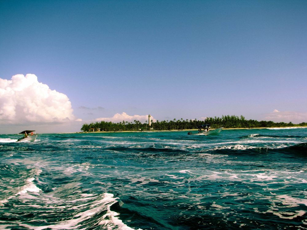 Isla_de_Lobos_tuxpan_wikimedia_commons_Antonioarango-1000x750 - 5 playas cerca de la CDMX poco visitadas perfectas para un fin de semana de descanso
